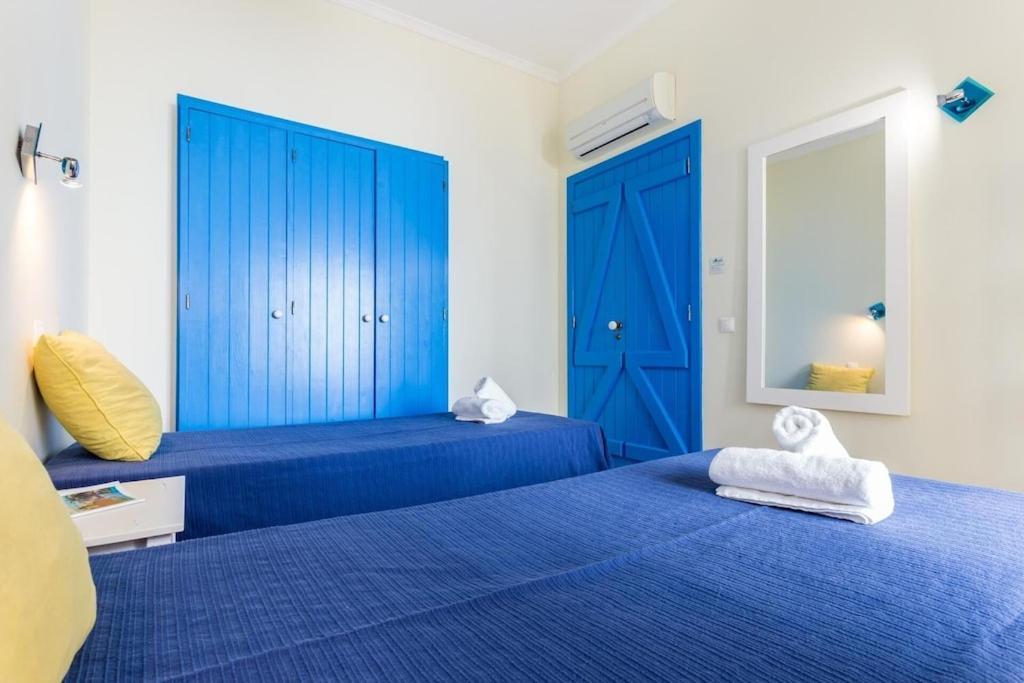 Refurbished Beachfront House, Pool, Ac, Wifi, Albufeira, Sea View Екстериор снимка
