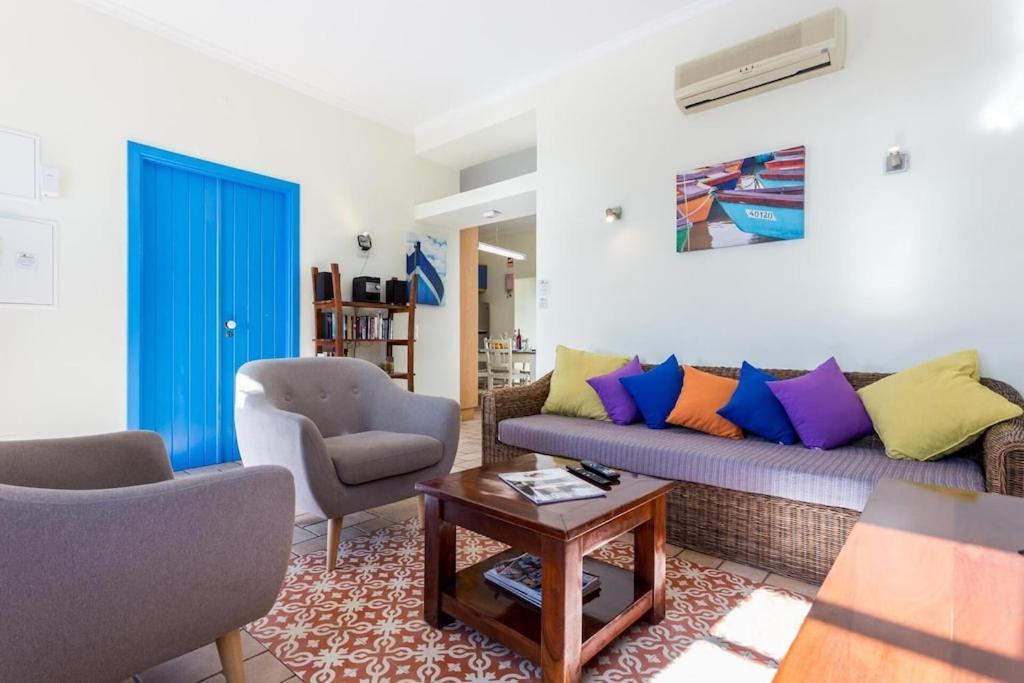 Refurbished Beachfront House, Pool, Ac, Wifi, Albufeira, Sea View Екстериор снимка